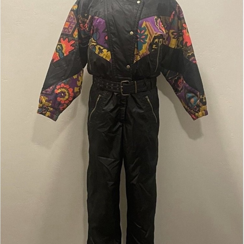Vintage 1980s Ski Suit Size 8 Black Belted Apres